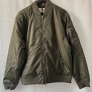 Label olive green bomber jacket men's medium military inspired retro styling